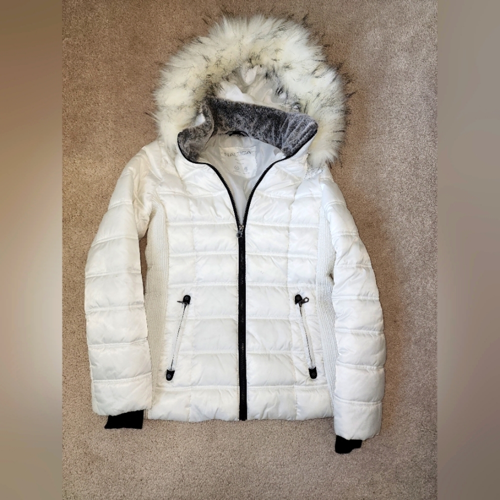 Nautica white puffer water resistant coat